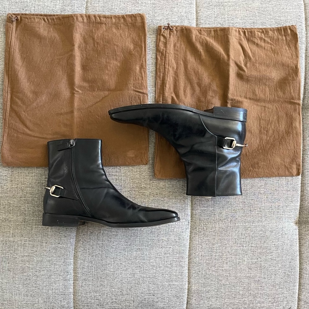 GUCCI Men’s Ankle Boots with side zip and silver horsebit detail on heel Size 41